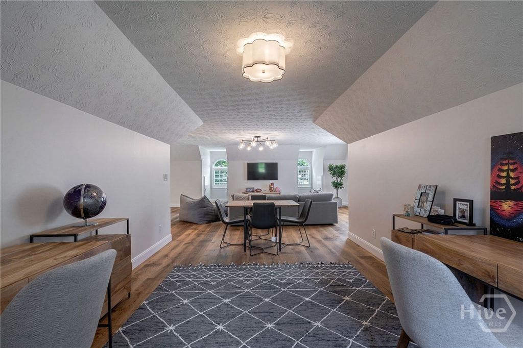 Image 39 of property listing at 2391 Rabbit Farm Circle, Loganville, GA 30052