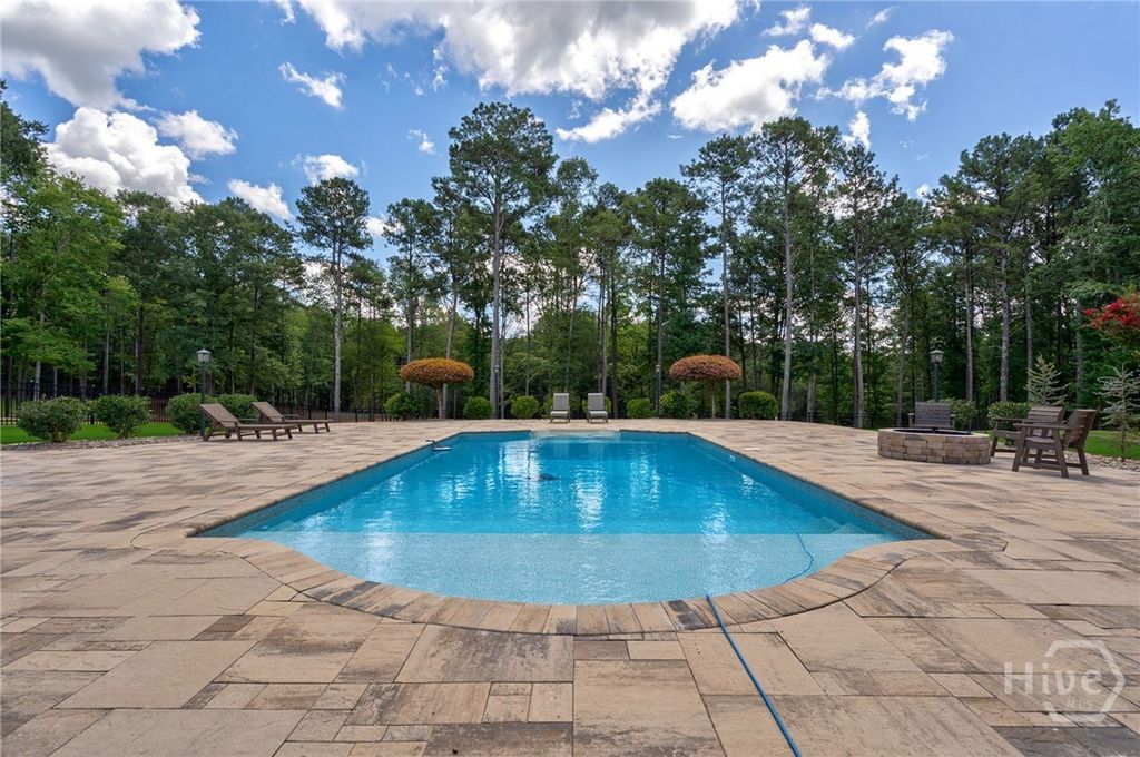 Image 63 of property listing at 2391 Rabbit Farm Circle, Loganville, GA 30052