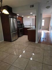 7168 E BANK DRIVE 7168, Tampa, FL 33617