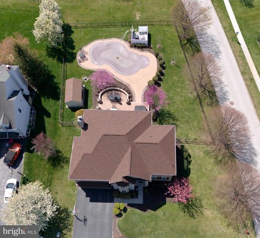 3001 S HILLTOP CT, Collegeville, PA 19426