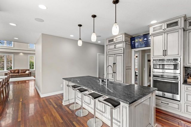 4251 Manor Court Road, Minnetonka, MN 55345