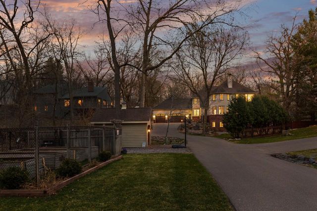 4251 Manor Court Road, Minnetonka, MN 55345