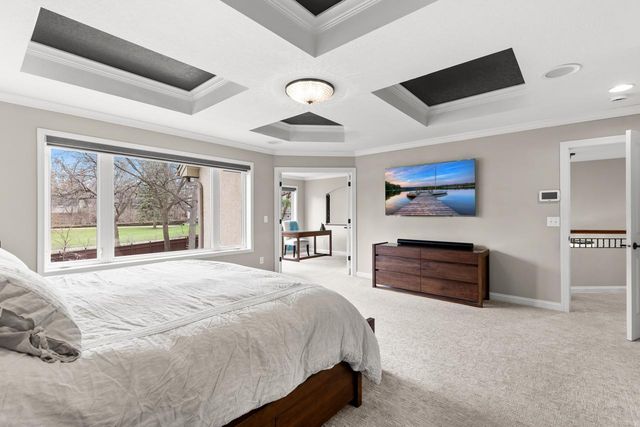 4251 Manor Court Road, Minnetonka, MN 55345