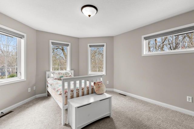 4251 Manor Court Road, Minnetonka, MN 55345