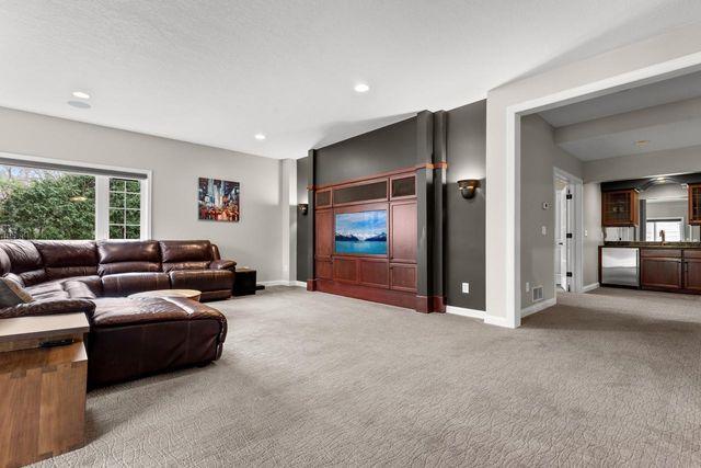 4251 Manor Court Road, Minnetonka, MN 55345