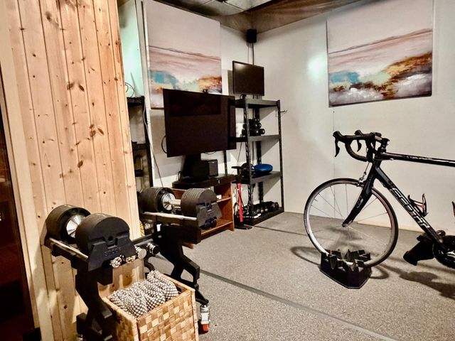 4251 Manor Court Road, Minnetonka, MN 55345