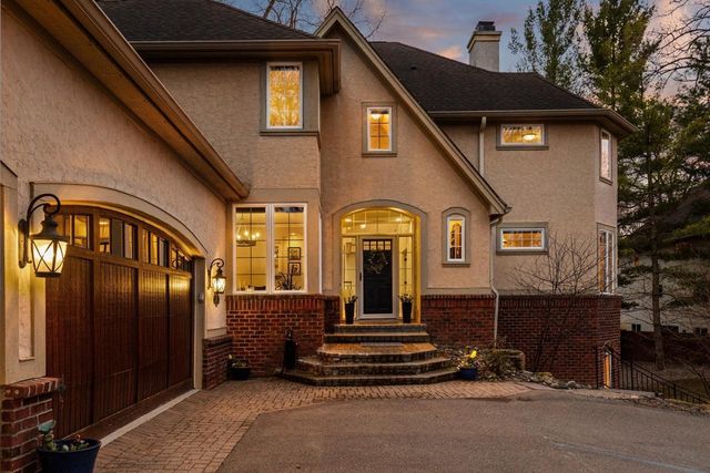 4251 Manor Court Road, Minnetonka, MN 55345