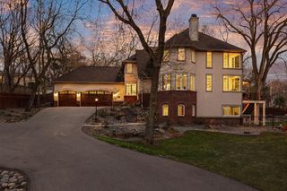 4251 Manor Court Road, Minnetonka, MN 55345