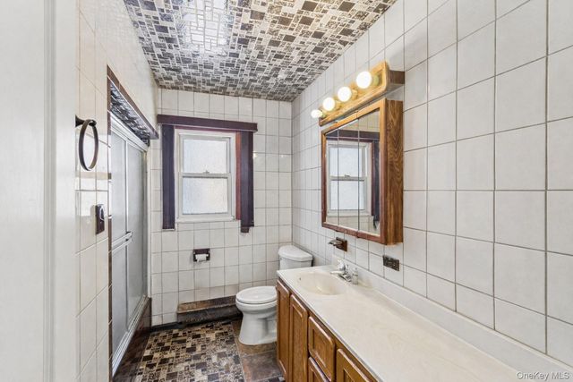 15 Walnut Street, Centereach, NY 11720