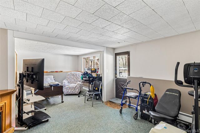 15 Walnut Street, Centereach, NY 11720