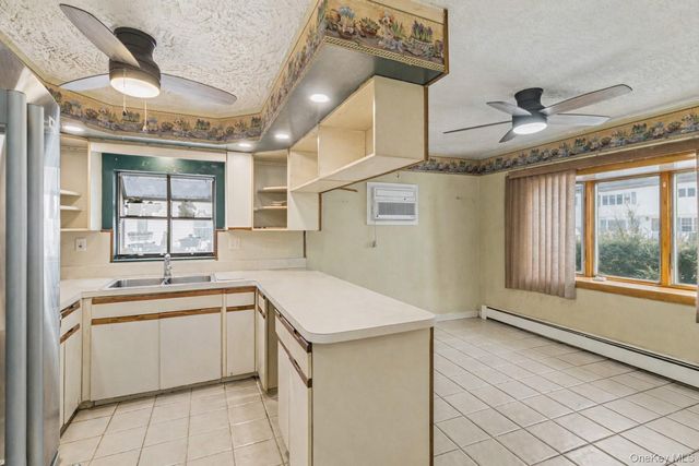 15 Walnut Street, Centereach, NY 11720