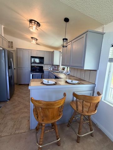 9570 Banderilla Dr, La Grange, CA 95329