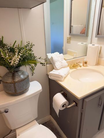 9570 Banderilla Dr, La Grange, CA 95329