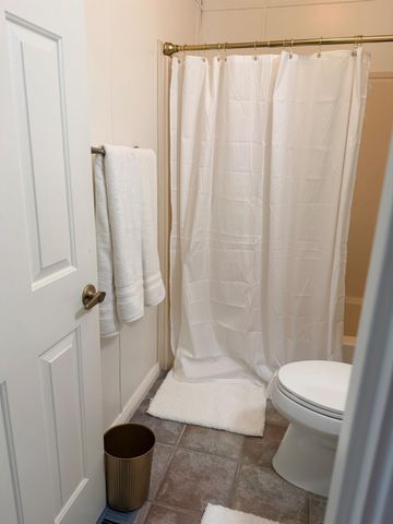 9570 Banderilla Dr, La Grange, CA 95329