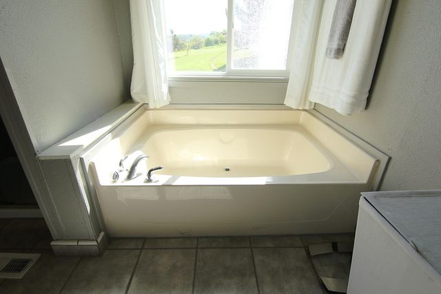 9570 Banderilla Dr, La Grange, CA 95329