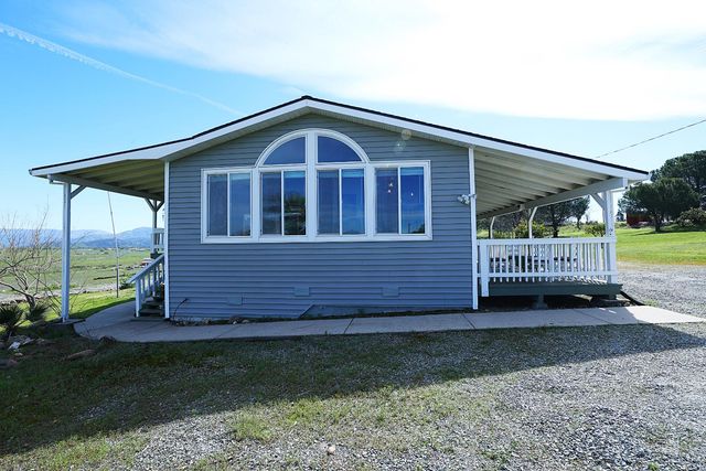 9570 Banderilla Dr, La Grange, CA 95329