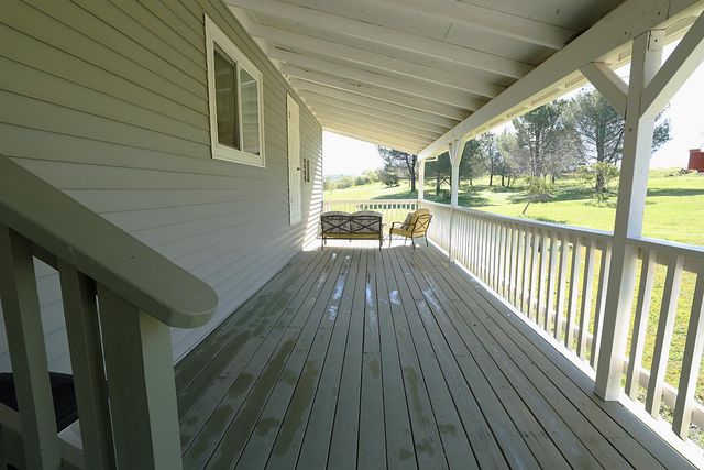 9570 Banderilla Dr, La Grange, CA 95329