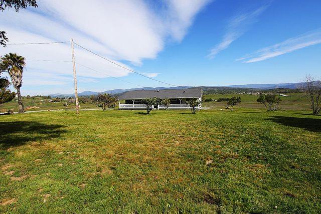 9570 Banderilla Dr, La Grange, CA 95329