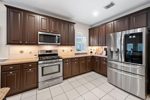 6020 Timber Oaks Ridge, Humble, TX 77346