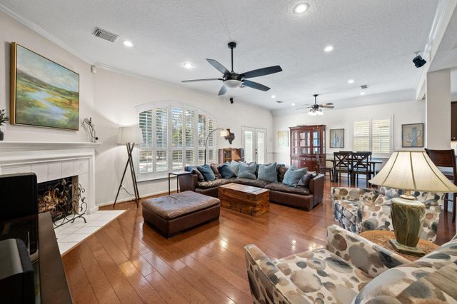 6020 Timber Oaks Ridge, Humble, TX 77346