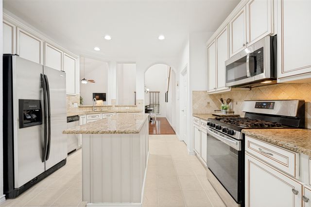 9745 Water Tree Drive, Mckinney, TX 75072