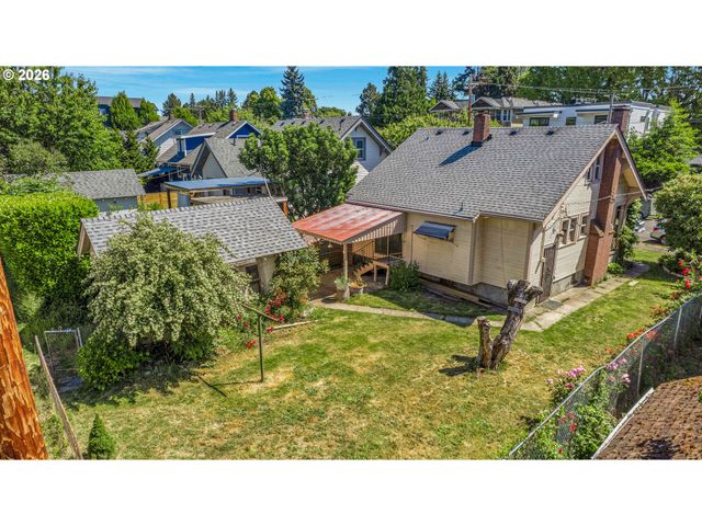 3915 N Montana Ave, Portland, OR 97227