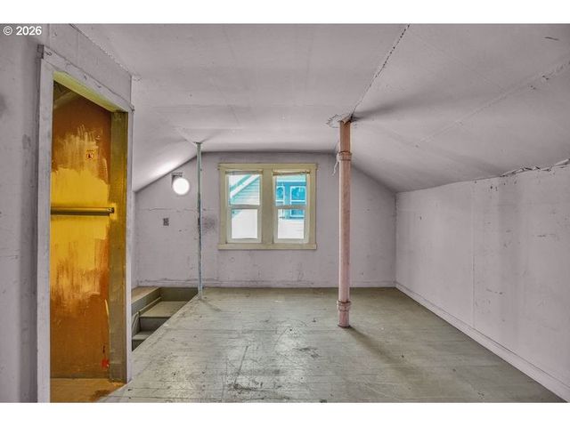 3915 N Montana Ave, Portland, OR 97227