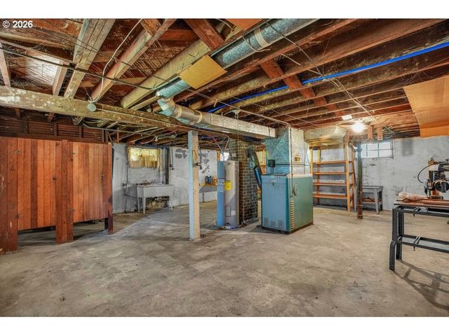 3915 N Montana Ave, Portland, OR 97227