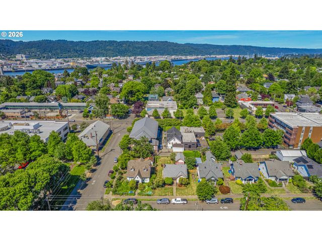 3915 N Montana Ave, Portland, OR 97227
