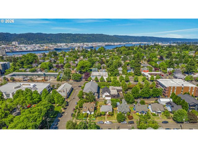 3915 N Montana Ave, Portland, OR 97227