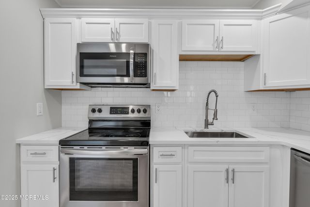 182 Greenwood Loop Road, Brick, NJ 08724