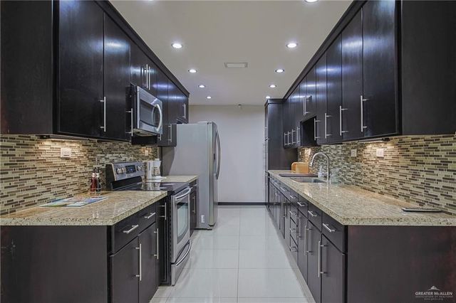 412 Toronto Avenue 34, Mcallen, TX 78503