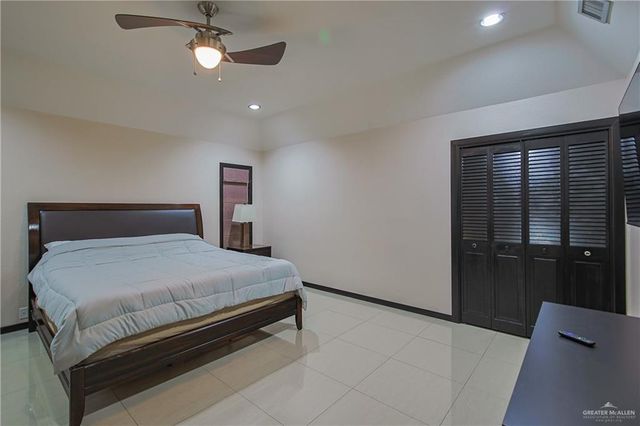 412 Toronto Avenue 34, Mcallen, TX 78503