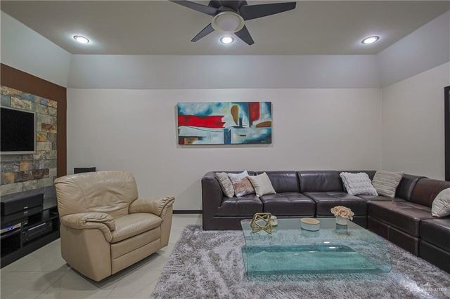 412 Toronto Avenue 34, Mcallen, TX 78503