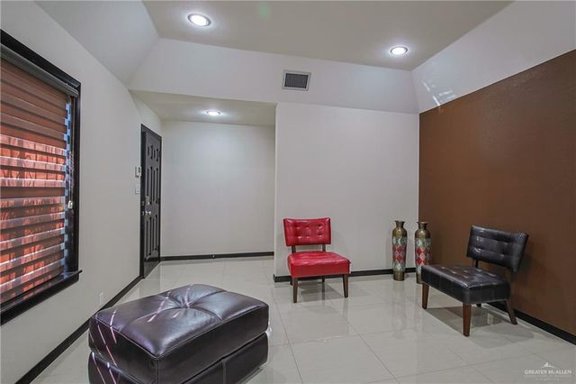 412 Toronto Avenue 34, Mcallen, TX 78503