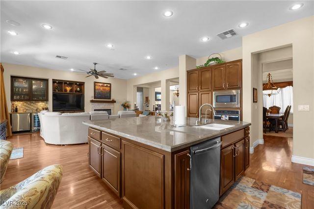 4208 Agosta Luna Place, Las Vegas, NV 89135