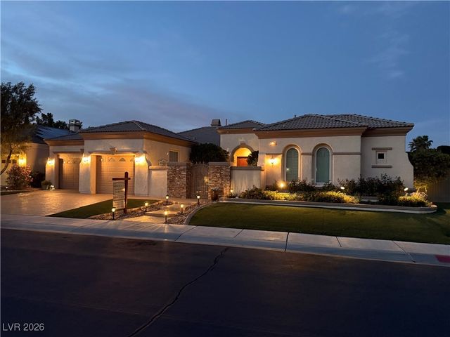 4208 Agosta Luna Place, Las Vegas, NV 89135