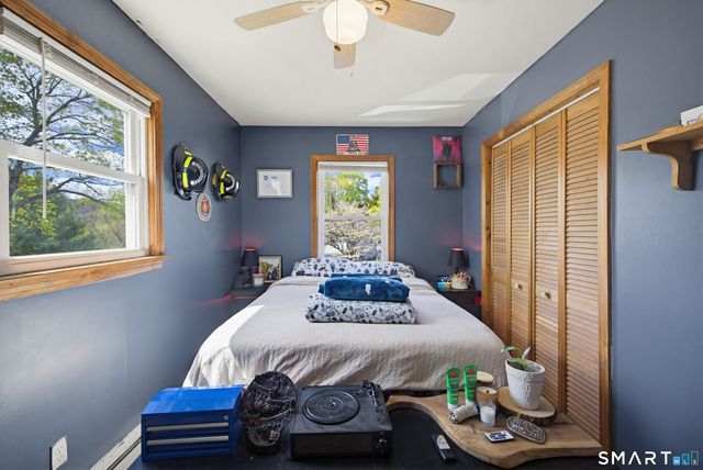 17 Pleasant Street, New Milford, CT 06776