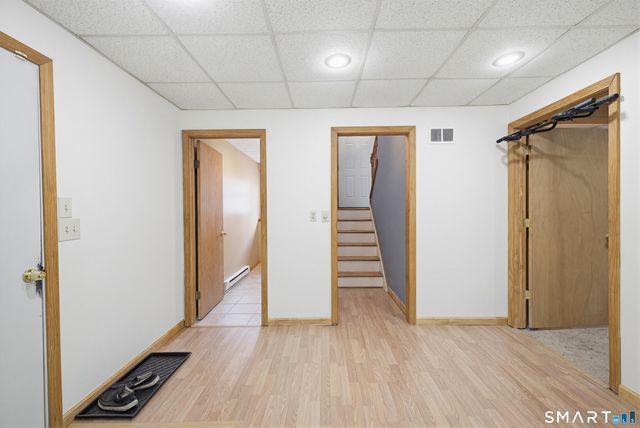 17 Pleasant Street, New Milford, CT 06776