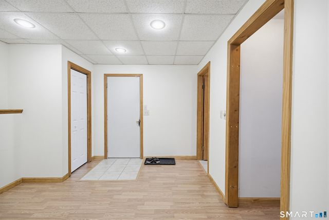 17 Pleasant Street, New Milford, CT 06776