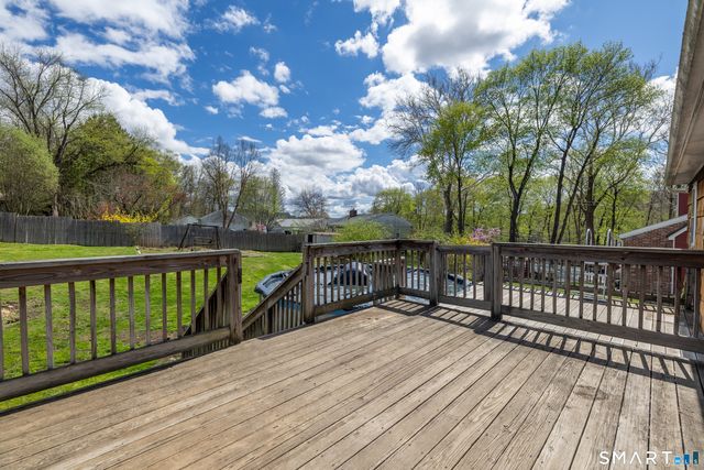 17 Pleasant Street, New Milford, CT 06776