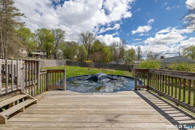 17 Pleasant Street, New Milford, CT 06776