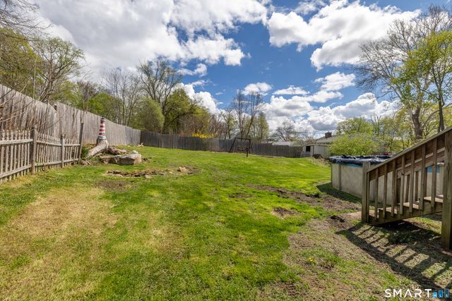 17 Pleasant Street, New Milford, CT 06776