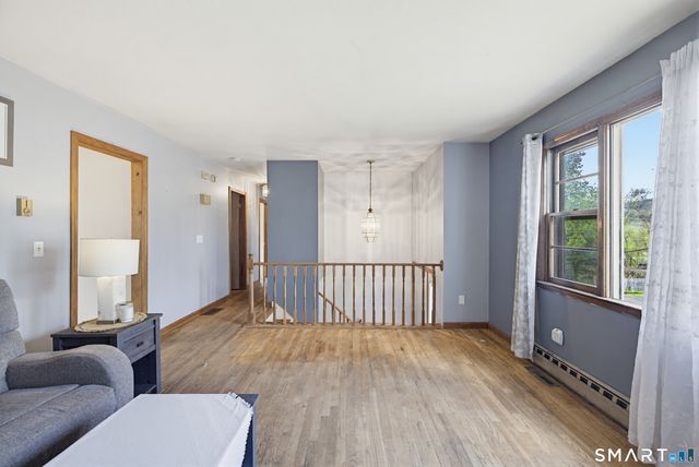 17 Pleasant Street, New Milford, CT 06776