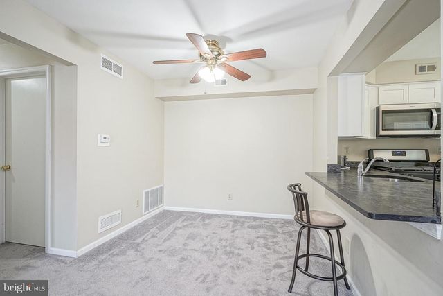 2107-A SEDGEFIELD DR, Mount Laurel, NJ 08054