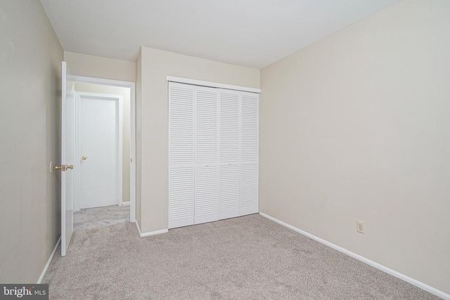 2107-A SEDGEFIELD DR, Mount Laurel, NJ 08054