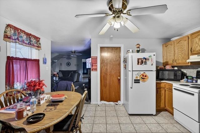 12 Reynolds St, New Bedford, MA 02740