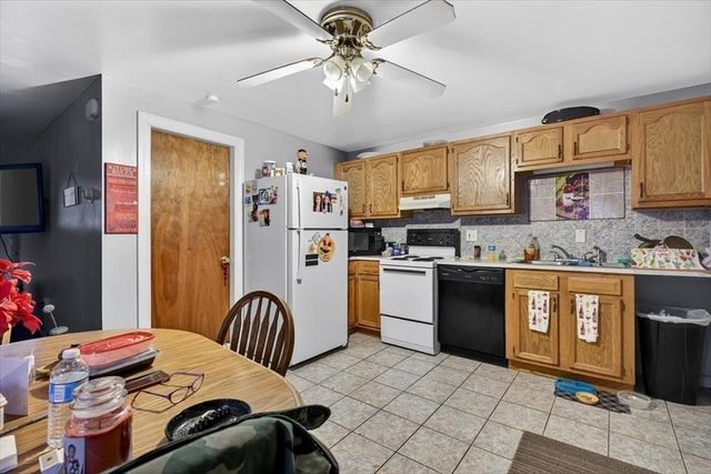 12 Reynolds St, New Bedford, MA 02740