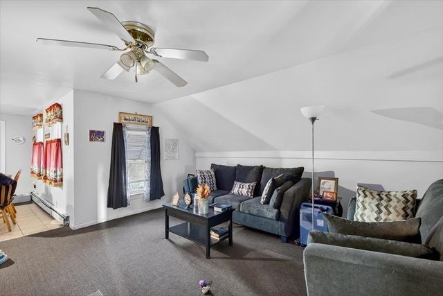 12 Reynolds St, New Bedford, MA 02740