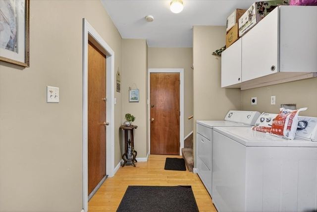 12 Reynolds St, New Bedford, MA 02740